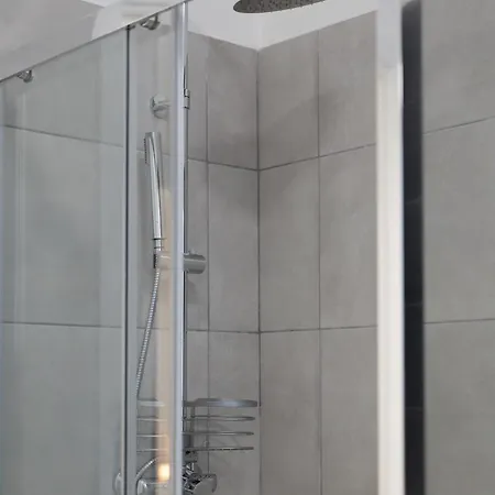 10min Rhofiera & Sansiro - 5min Metro - Ac - Freeparking * Milan