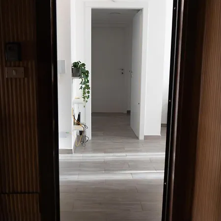 Apartment 10min Rhofiera & Sansiro - 5min Metro - Ac - Freeparking *